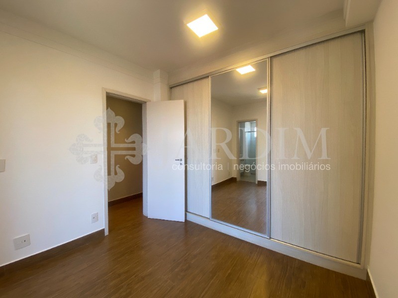 Apartamento à venda com 3 quartos, 130m² - Foto 17