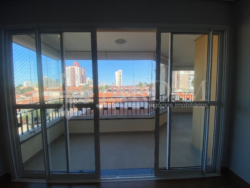 Apartamento à venda com 3 quartos, 130m² - Foto 6