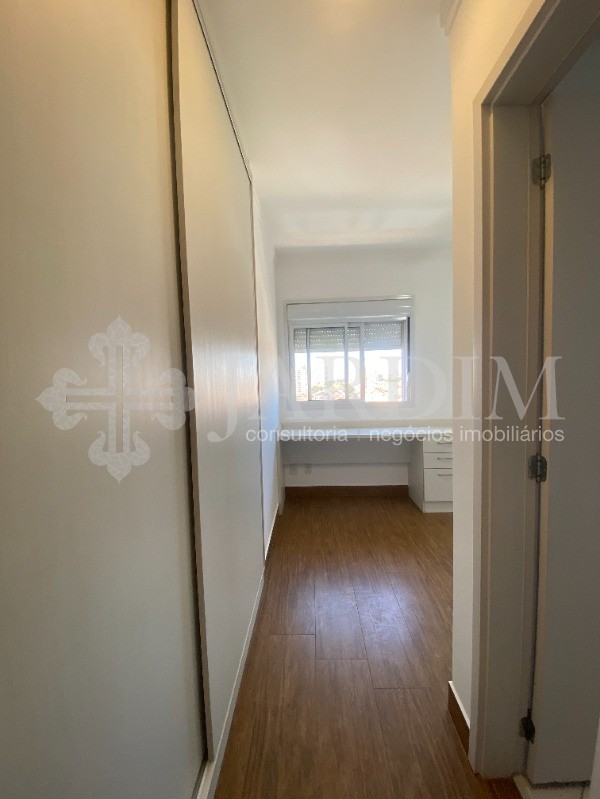 Apartamento à venda com 3 quartos, 130m² - Foto 29