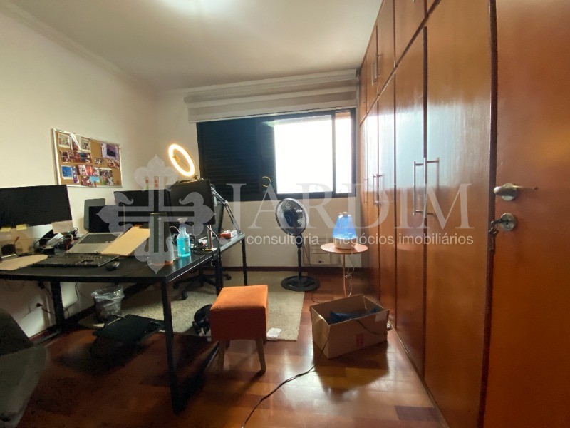 Apartamento à venda com 3 quartos, 155m² - Foto 20