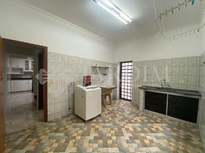 Casa para alugar com 3 quartos, 150m² - Foto 18