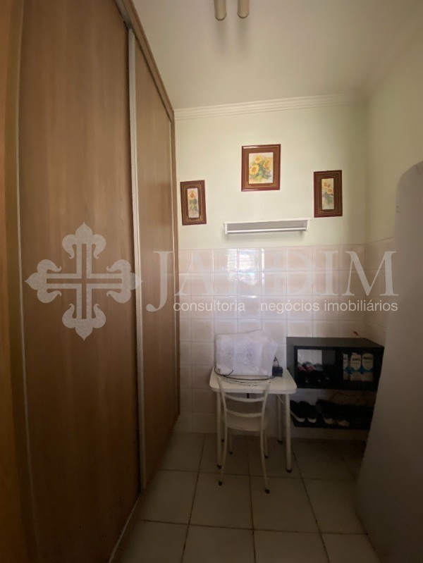 Sobrado à venda com 3 quartos, 250m² - Foto 43