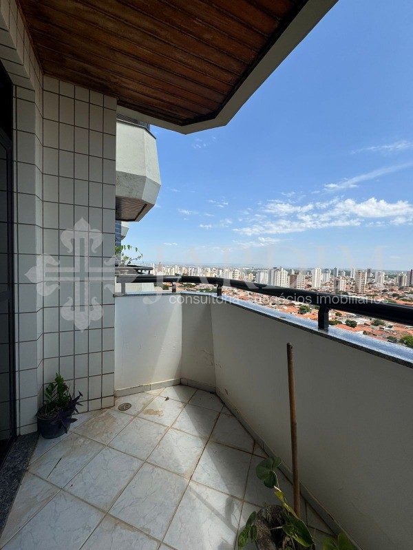 Apartamento à venda com 3 quartos, 132m² - Foto 31