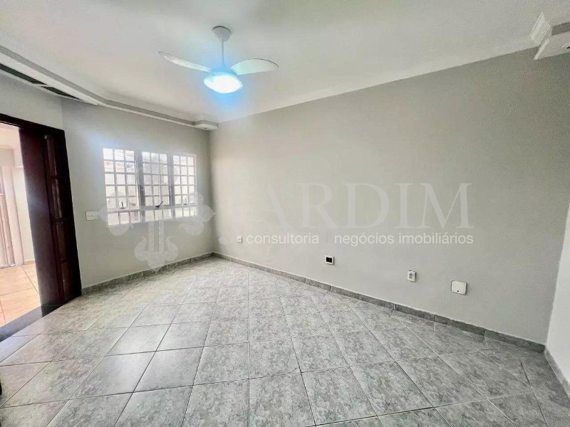 Casa à venda com 3 quartos, 150m² - Foto 6