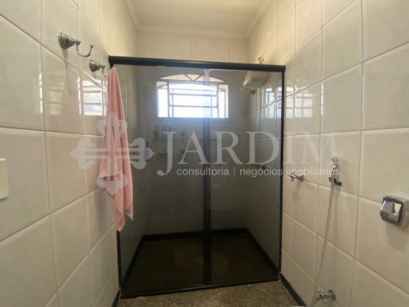 Sobrado à venda com 3 quartos, 250m² - Foto 23