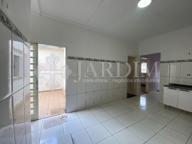 Casa à venda com 2 quartos, 96m² - Foto 17