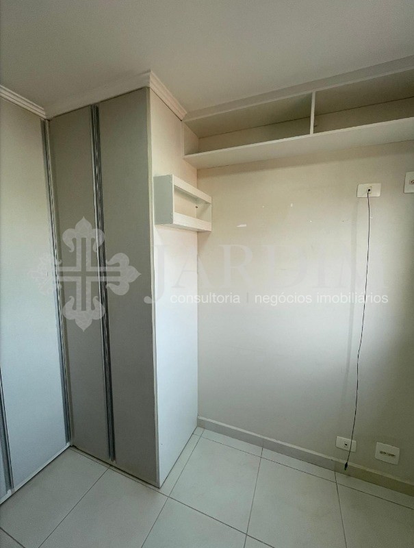 Casa de Condomínio para alugar com 3 quartos, 297m² - Foto 12