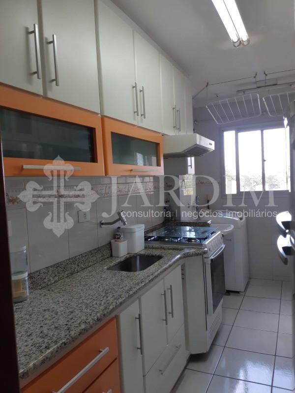 Apartamento à venda com 3 quartos, 73m² - Foto 35