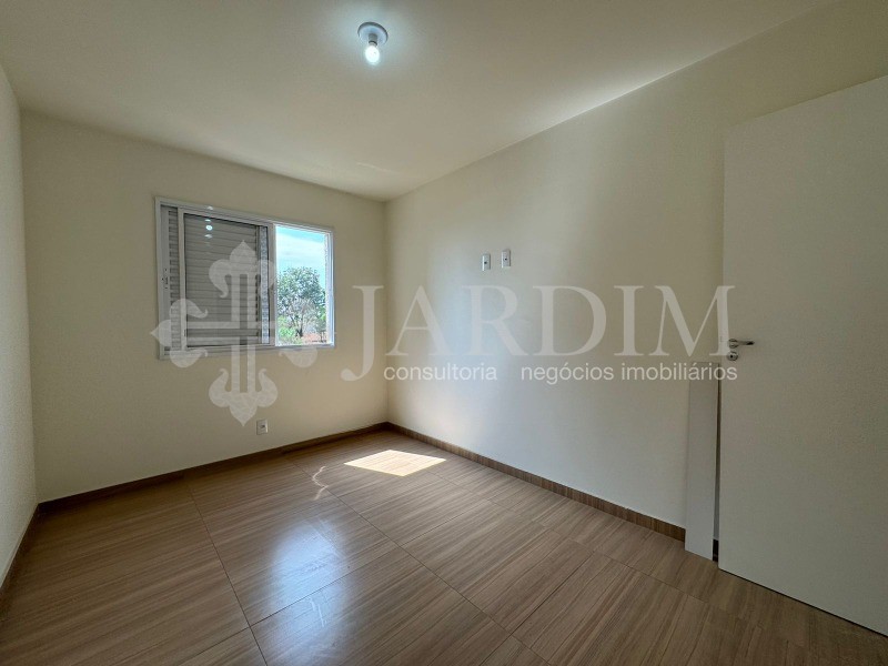 Apartamento para alugar com 2 quartos, 53m² - Foto 13