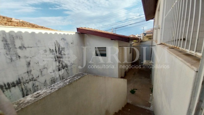 Casa à venda com 3 quartos, 159m² - Foto 18