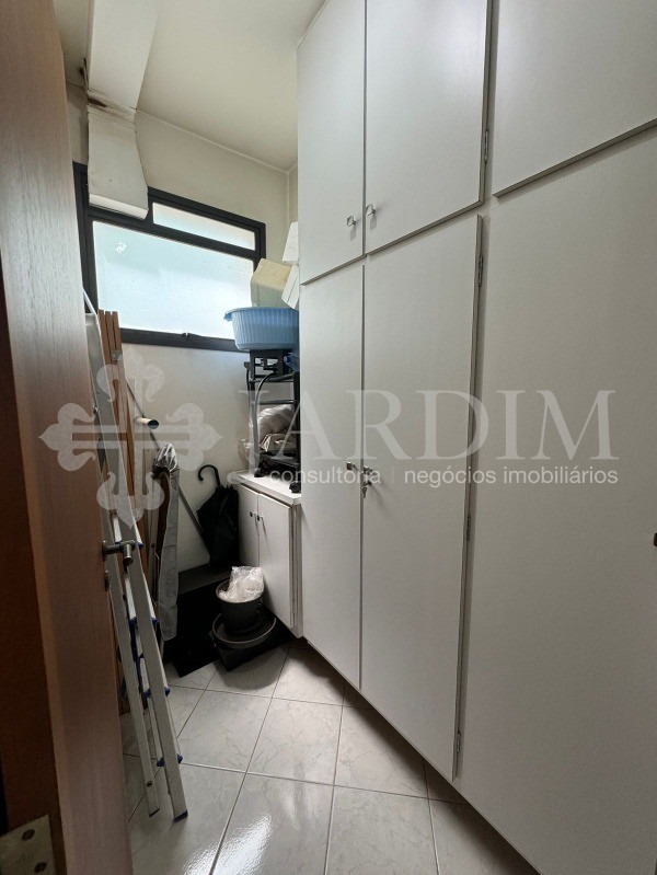 Apartamento à venda com 3 quartos, 132m² - Foto 37