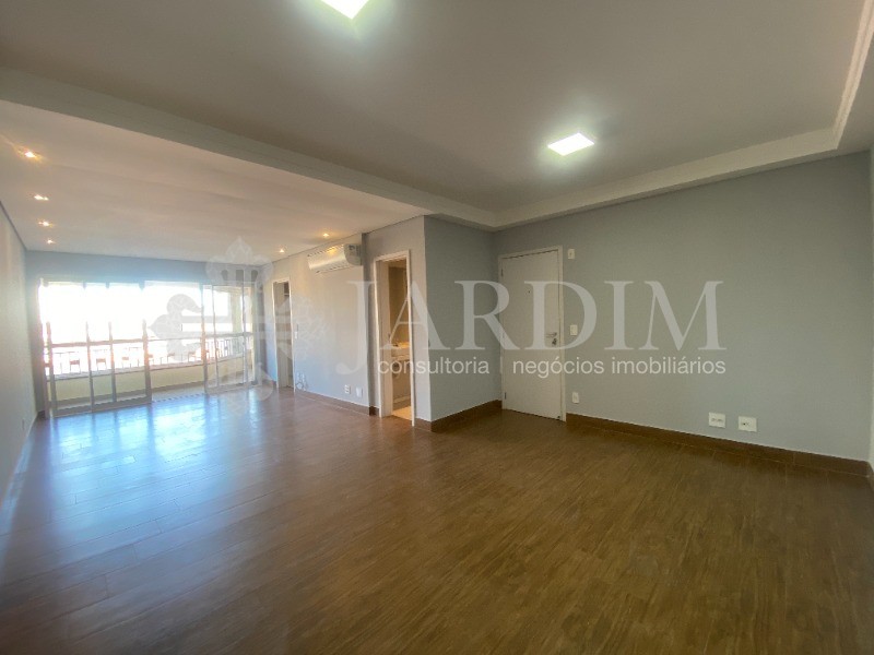 Apartamento à venda com 3 quartos, 130m² - Foto 12