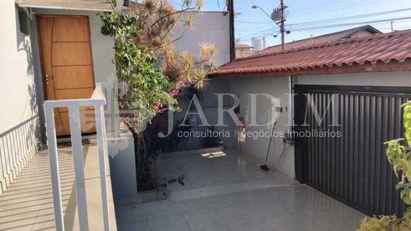 Casa à venda com 3 quartos, 278m² - Foto 6