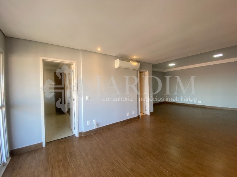 Apartamento à venda com 3 quartos, 130m² - Foto 13