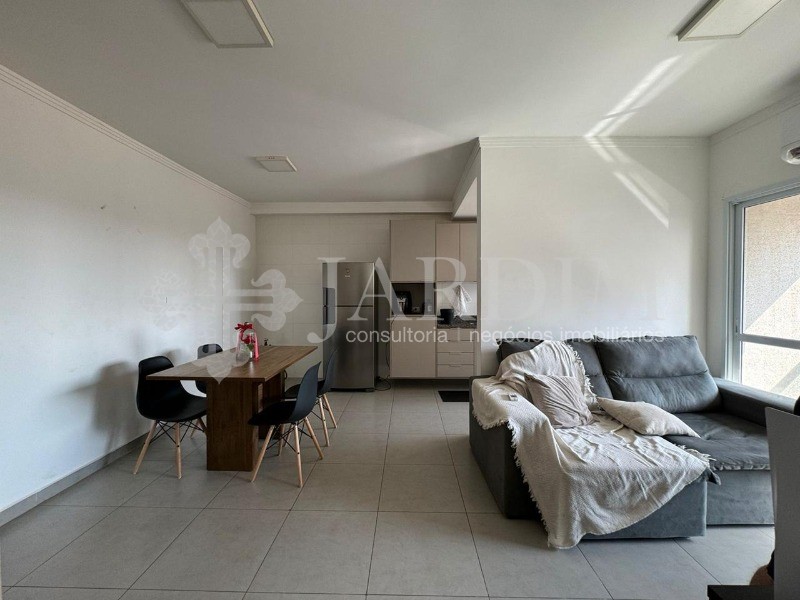 Apartamento à venda com 2 quartos, 68m² - Foto 3