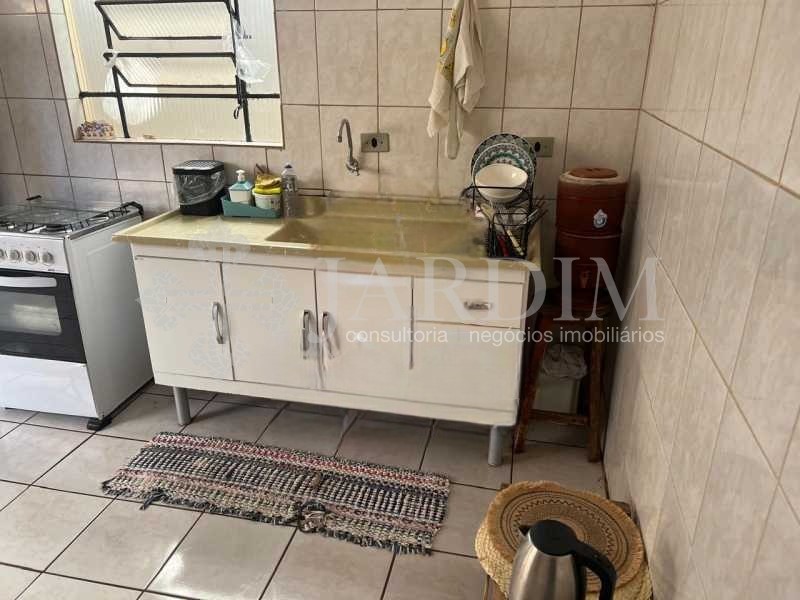 Casa à venda com 3 quartos, 138m² - Foto 17