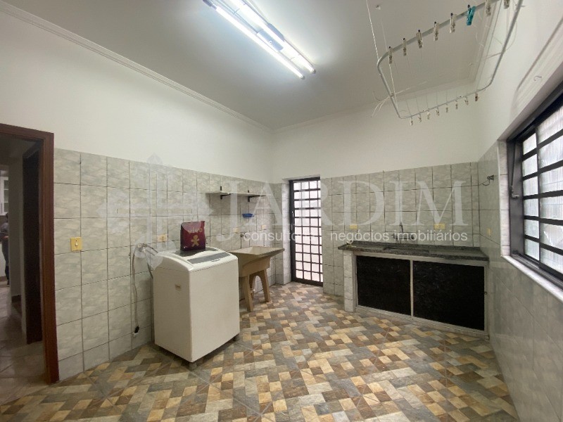 Casa para alugar com 3 quartos, 150m² - Foto 17