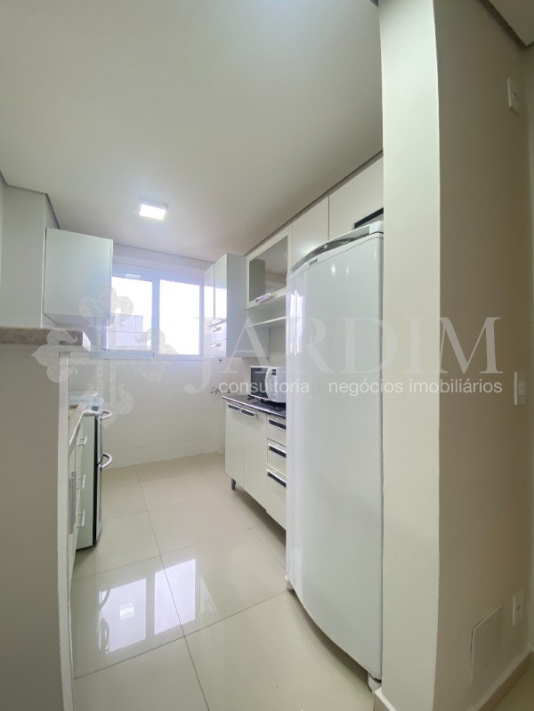 Apartamento para alugar com 1 quarto, 51m² - Foto 4