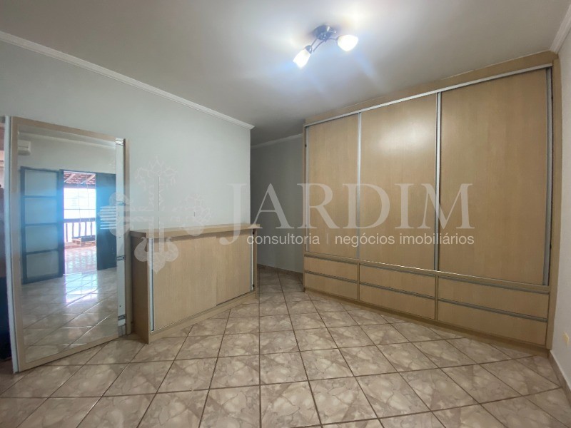 Casa para alugar com 3 quartos, 150m² - Foto 42