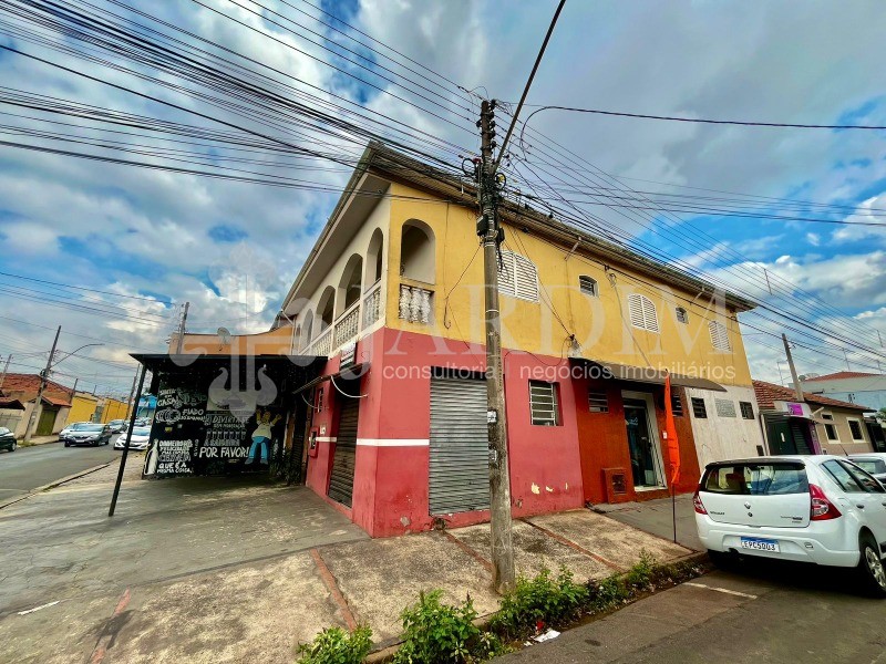 Prédio Inteiro à venda com 3 quartos, 220m² - Foto 2