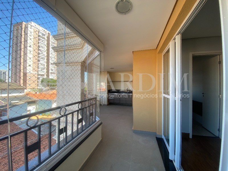 Apartamento à venda com 3 quartos, 130m² - Foto 7