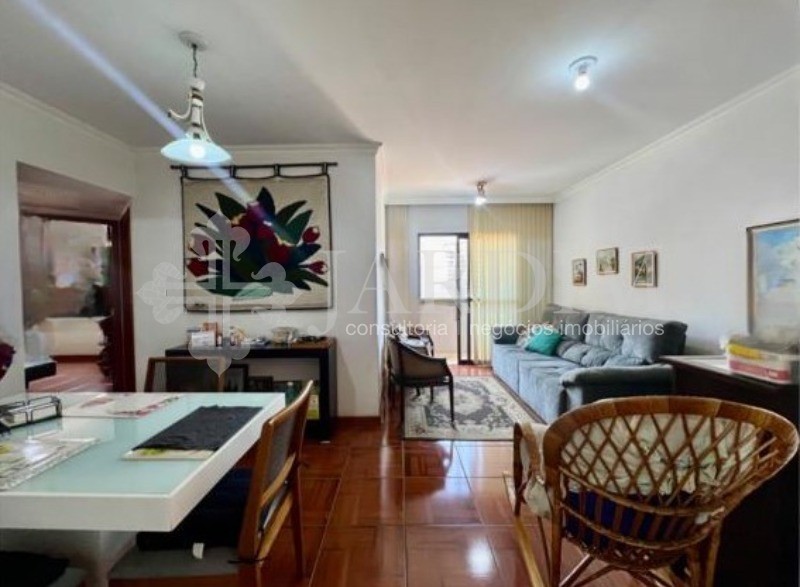 Apartamento à venda com 3 quartos, 83m² - Foto 1