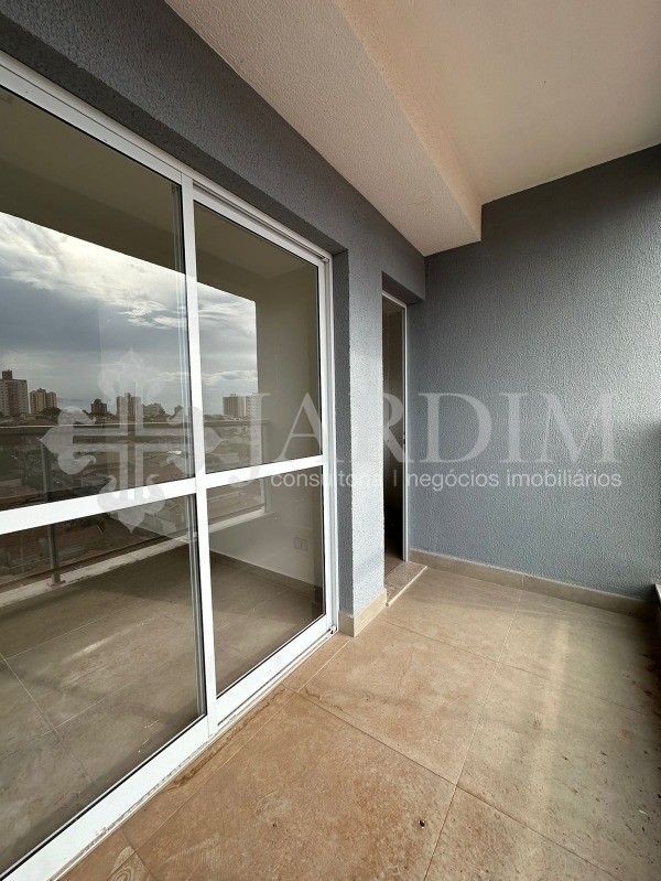 Apartamento à venda com 2 quartos, 71m² - Foto 11