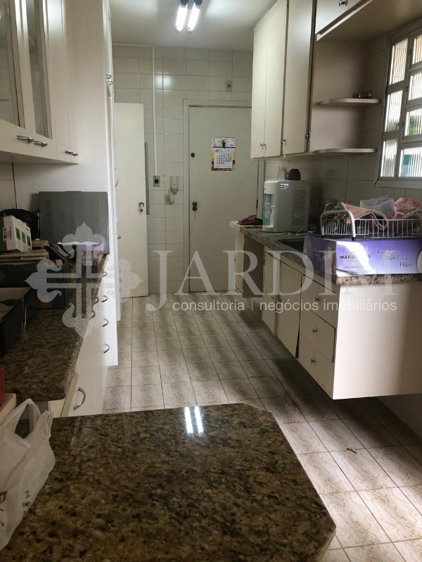 Apartamento à venda com 3 quartos, 120m² - Foto 20