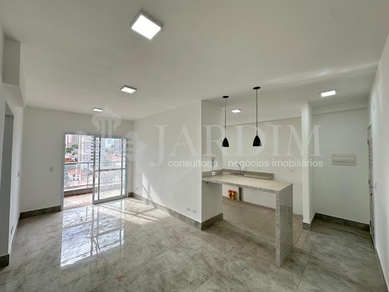 Apartamento à venda com 2 quartos, 71m² - Foto 1