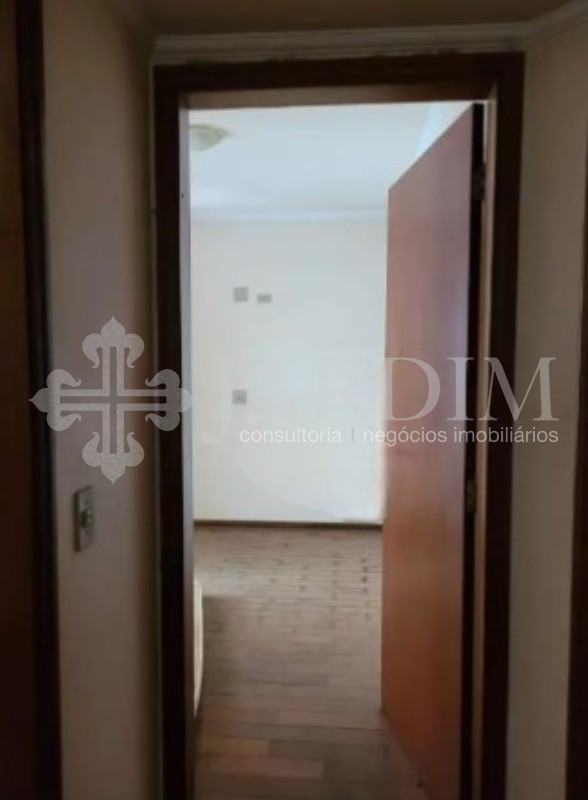 Apartamento à venda com 3 quartos, 82m² - Foto 3