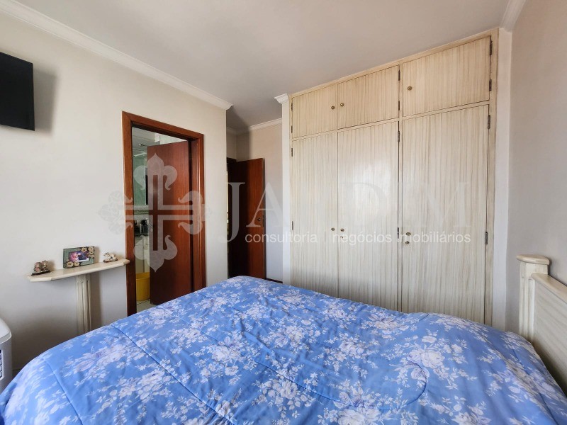 Apartamento à venda com 3 quartos, 112m² - Foto 18