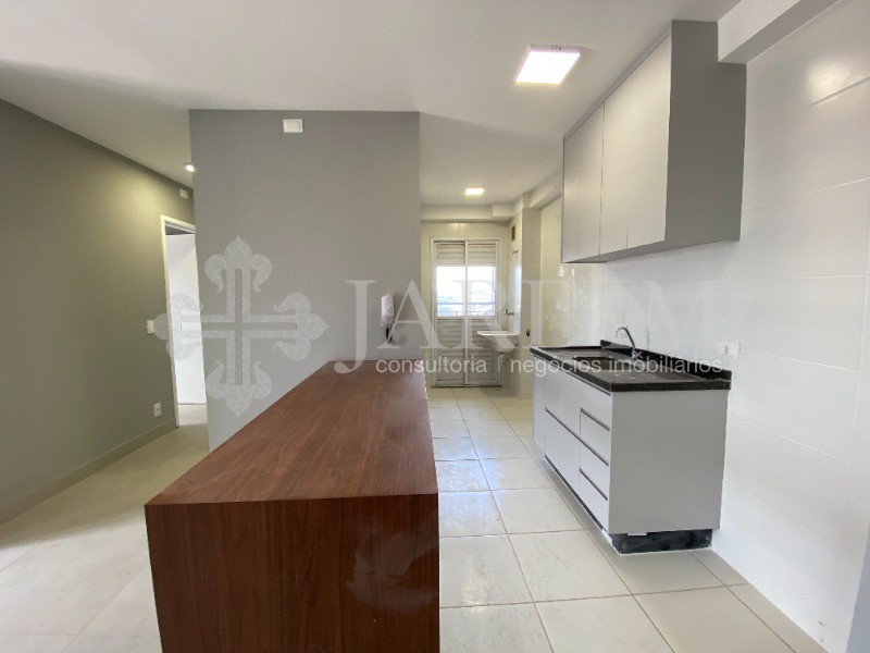 Apartamento à venda com 2 quartos, 61m² - Foto 4