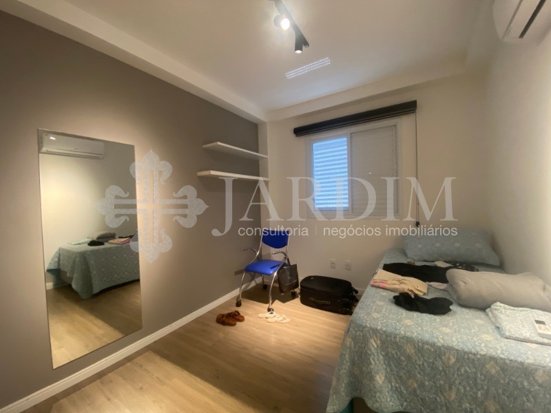 Apartamento à venda com 2 quartos, 67m² - Foto 12