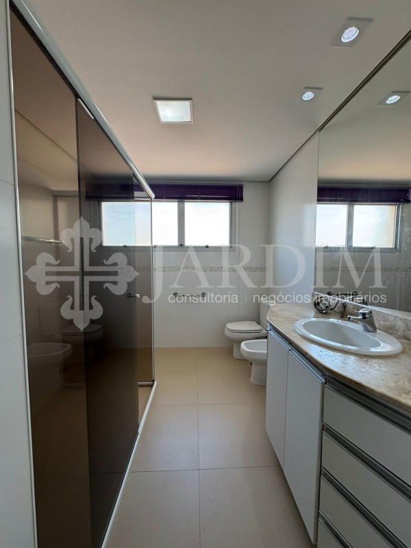 Apartamento à venda e aluguel com 3 quartos, 196m² - Foto 37