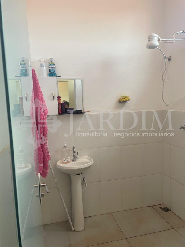 Casa à venda com 3 quartos, 250m² - Foto 22