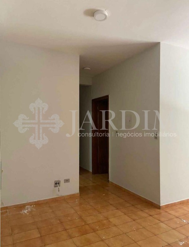 Apartamento à venda com 3 quartos, 72m² - Foto 1