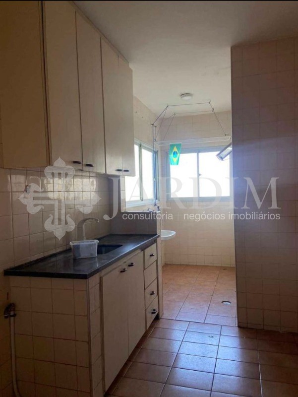 Apartamento à venda com 3 quartos, 72m² - Foto 11