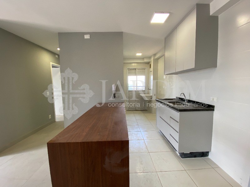 Apartamento à venda com 2 quartos, 61m² - Foto 3