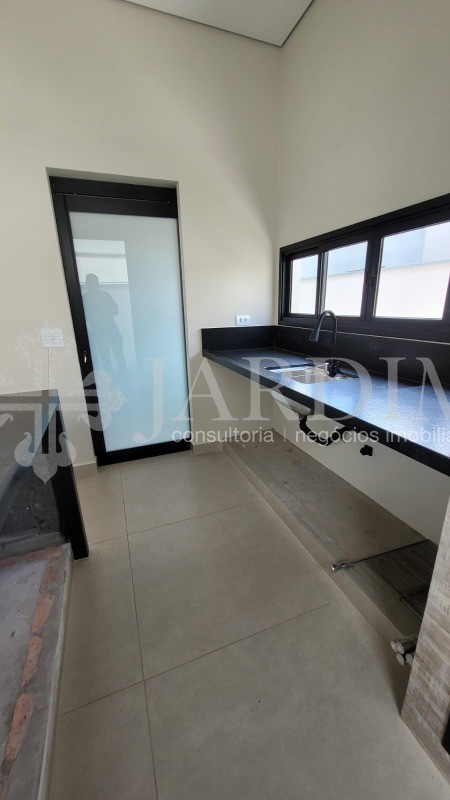 Casa de Condomínio à venda com 3 quartos, 245m² - Foto 8