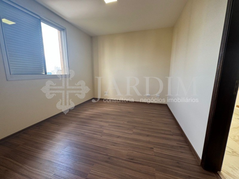 Apartamento à venda com 3 quartos, 160m² - Foto 28