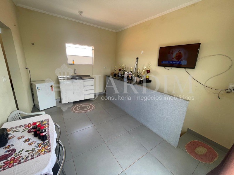 Casa à venda com 3 quartos, 250m² - Foto 17