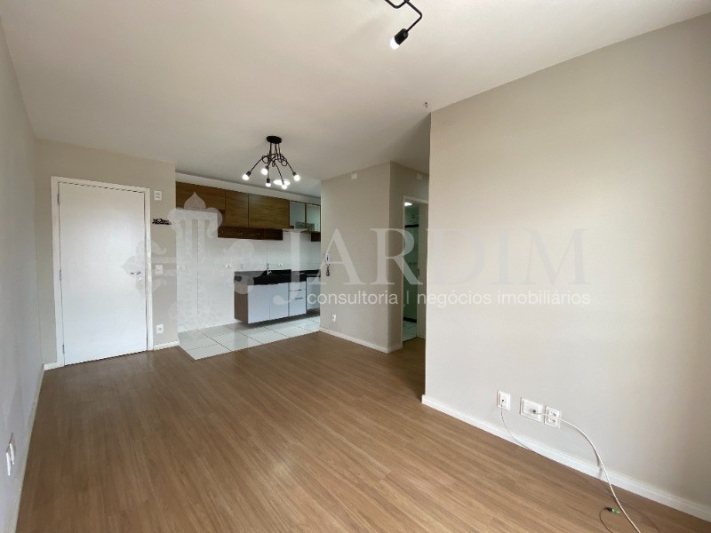 Apartamento à venda com 2 quartos, 61m² - Foto 8