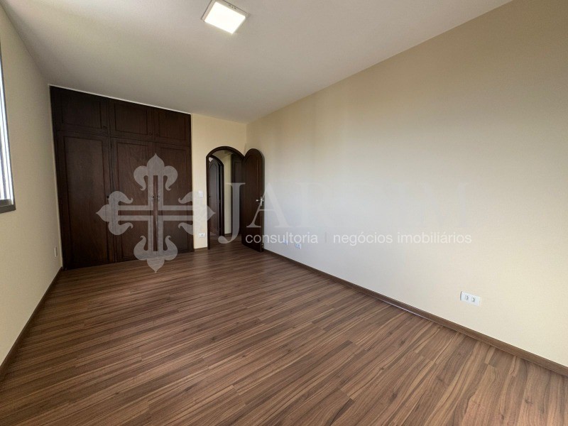 Apartamento à venda com 3 quartos, 160m² - Foto 35