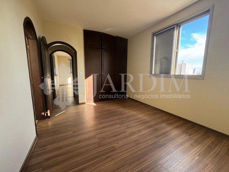 Apartamento à venda com 3 quartos, 160m² - Foto 29