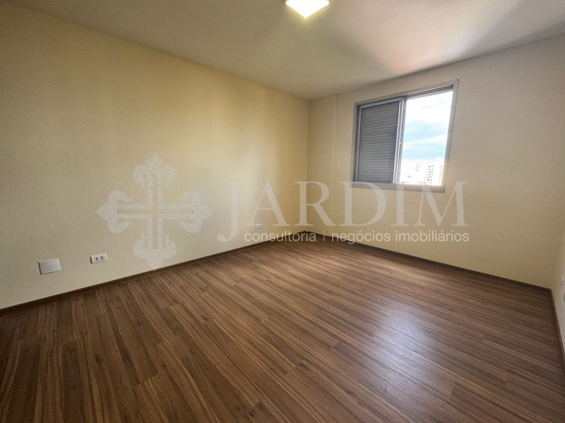 Apartamento à venda com 3 quartos, 160m² - Foto 25