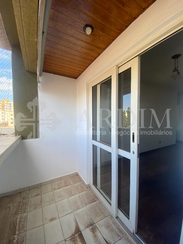 Apartamento à venda com 3 quartos, 84m² - Foto 8