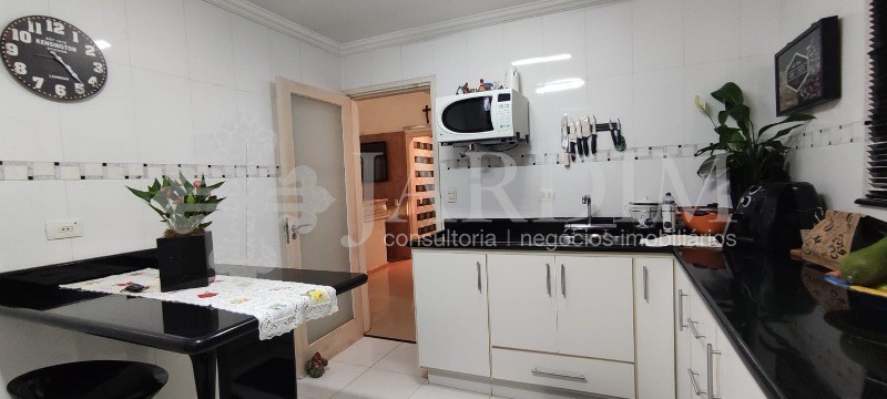 Sobrado à venda com 3 quartos, 369m² - Foto 35