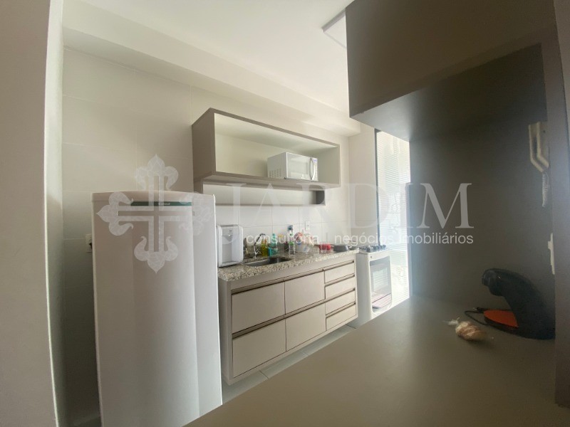 Apartamento à venda com 2 quartos, 67m² - Foto 24