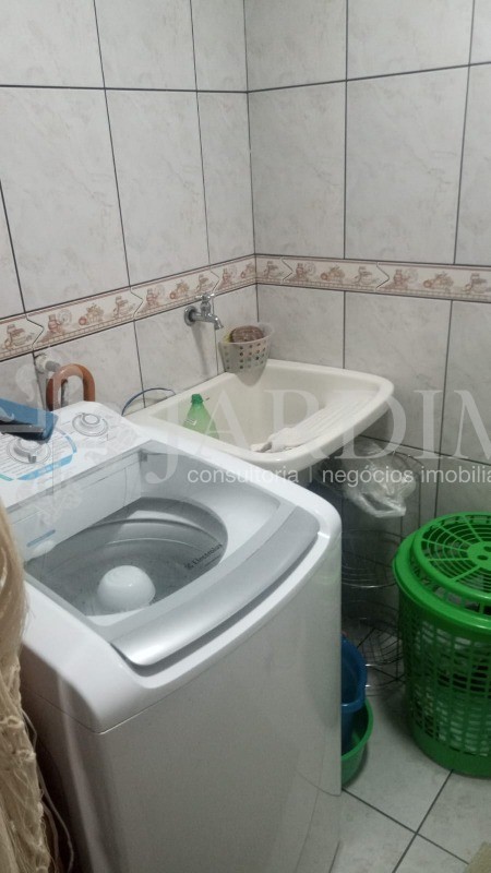 Apartamento para alugar com 2 quartos, 98m² - Foto 15