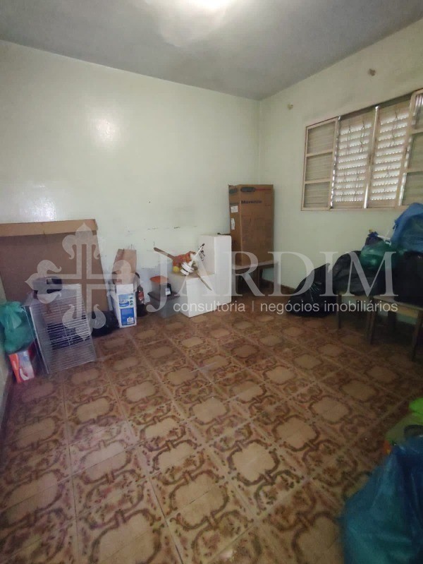 Casa à venda com 3 quartos, 200m² - Foto 24